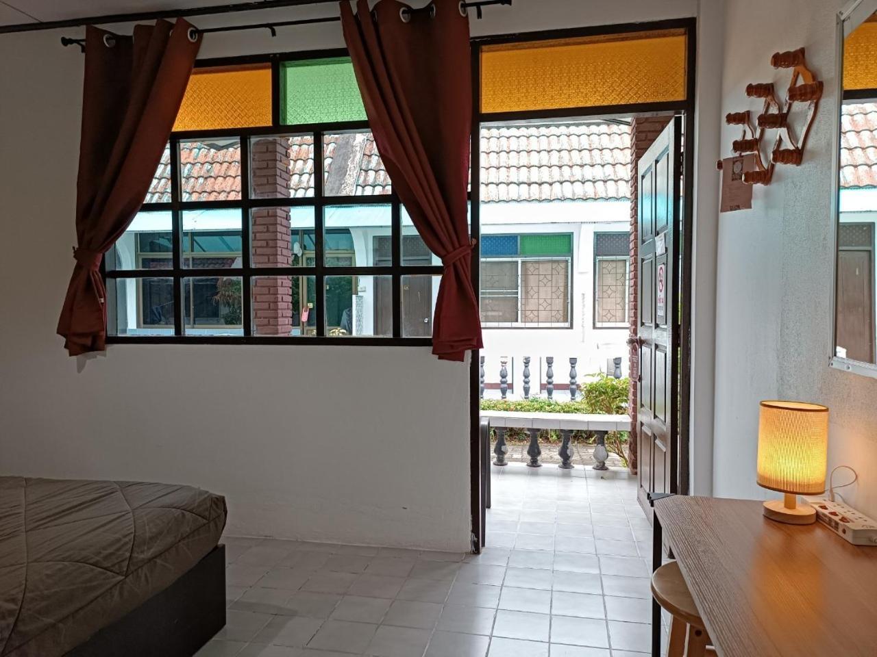 The Naiyanghouse Hotel Nai Yang Luaran gambar